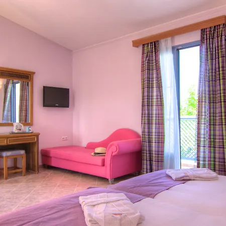 Sweety Club Solimar Emerald 4* 레팀노