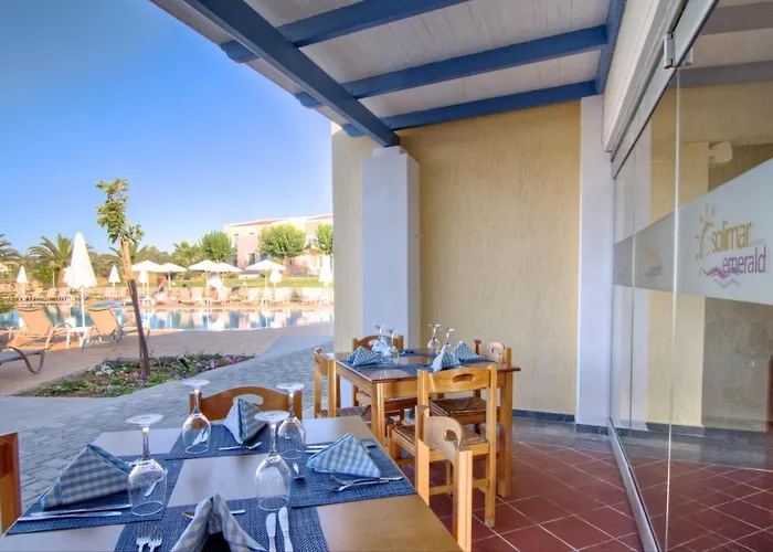 Sweety Club Solimar Emerald 4*