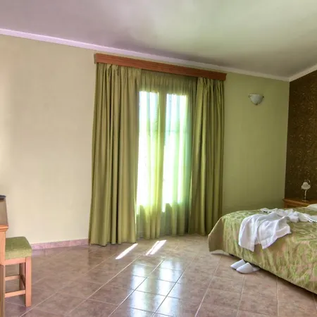 Sweety Club Solimar Emerald Rethymno (Crete)